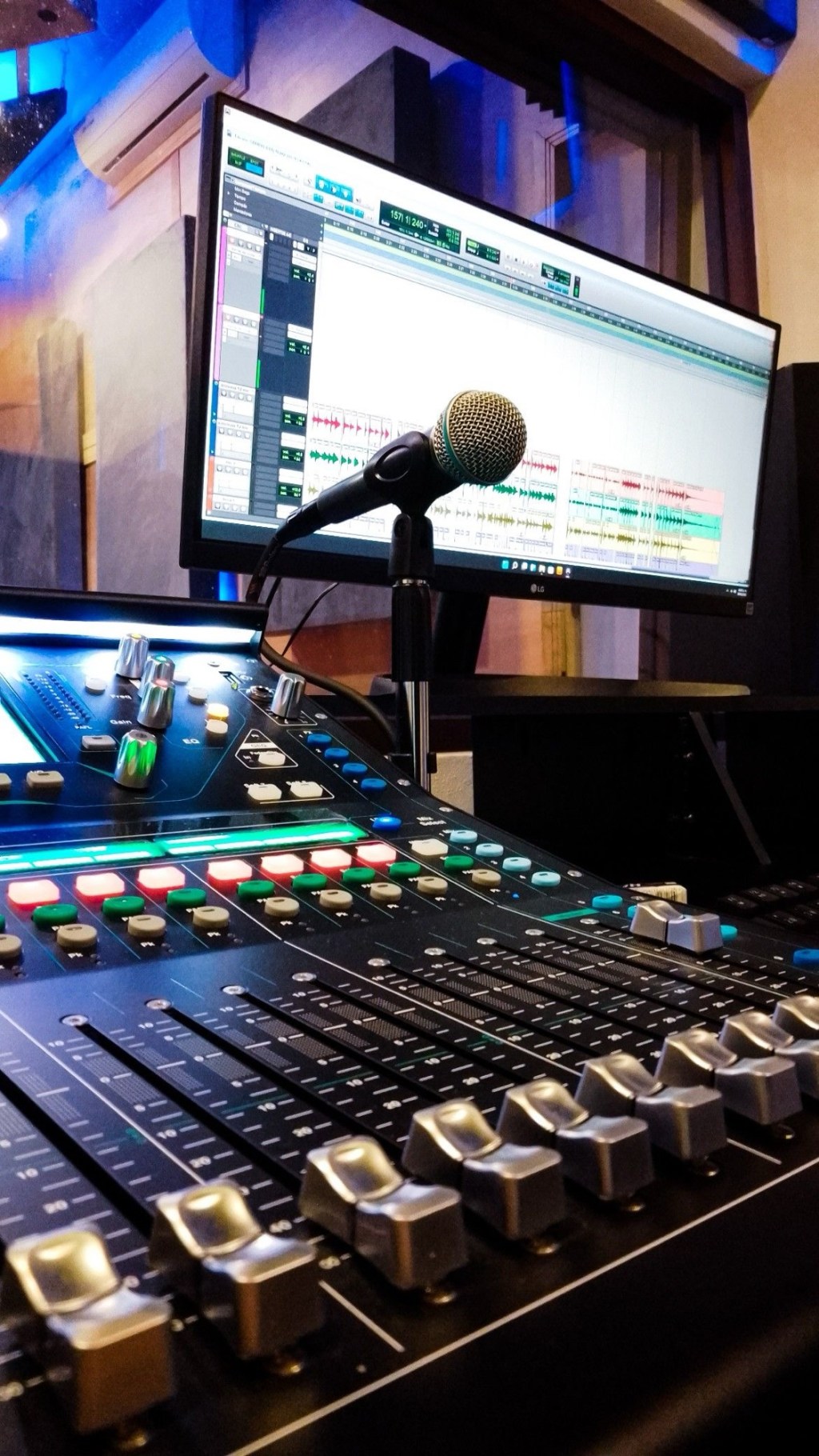 What does an audio engineer do in music production? (Answered)